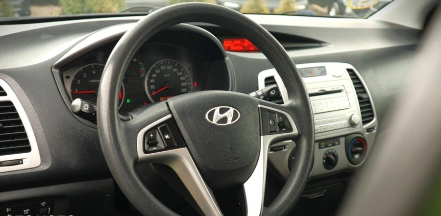 Hyundai i20 cena 16900 przebieg: 188000, rok produkcji 2010 z Słupca małe 407